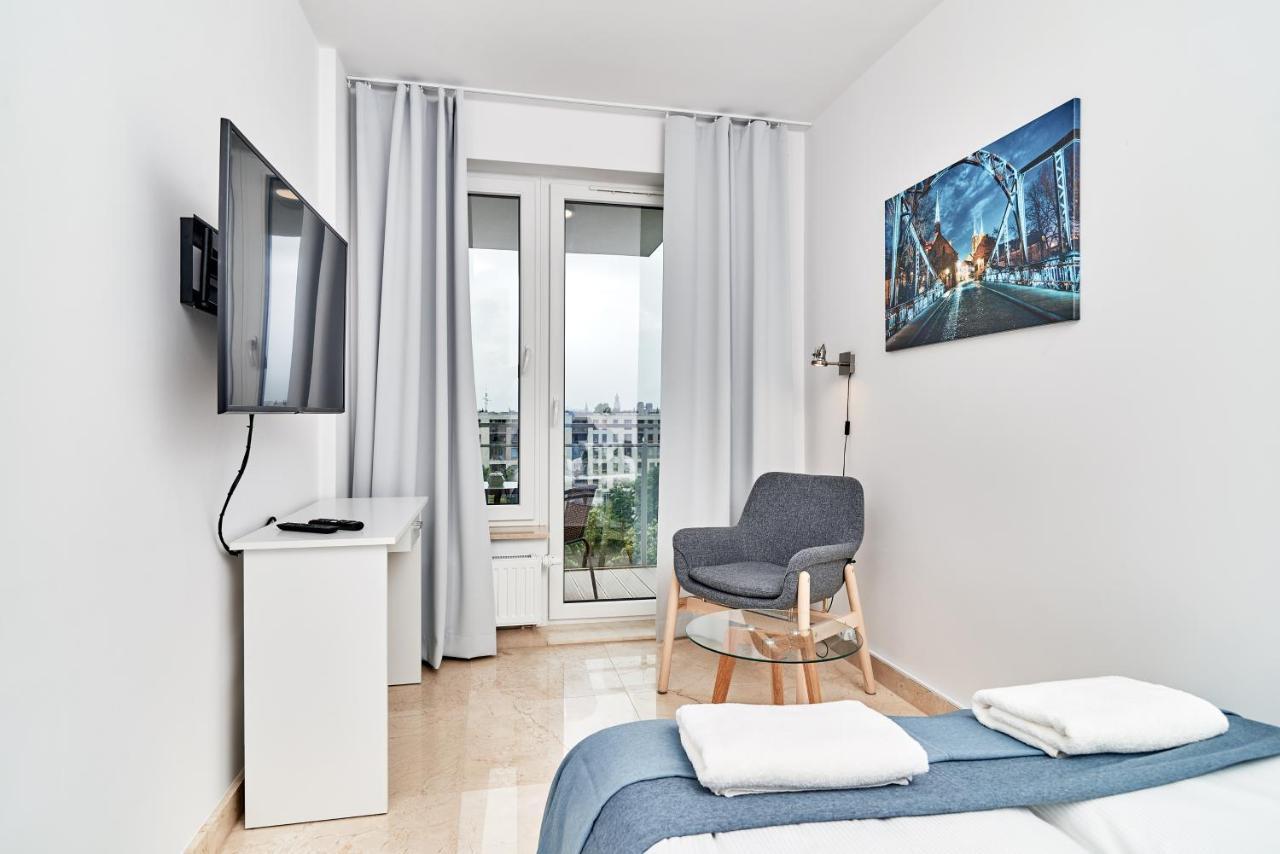 Apartments Wroclaw Pulaskiego By Noclegi Renters Luaran gambar