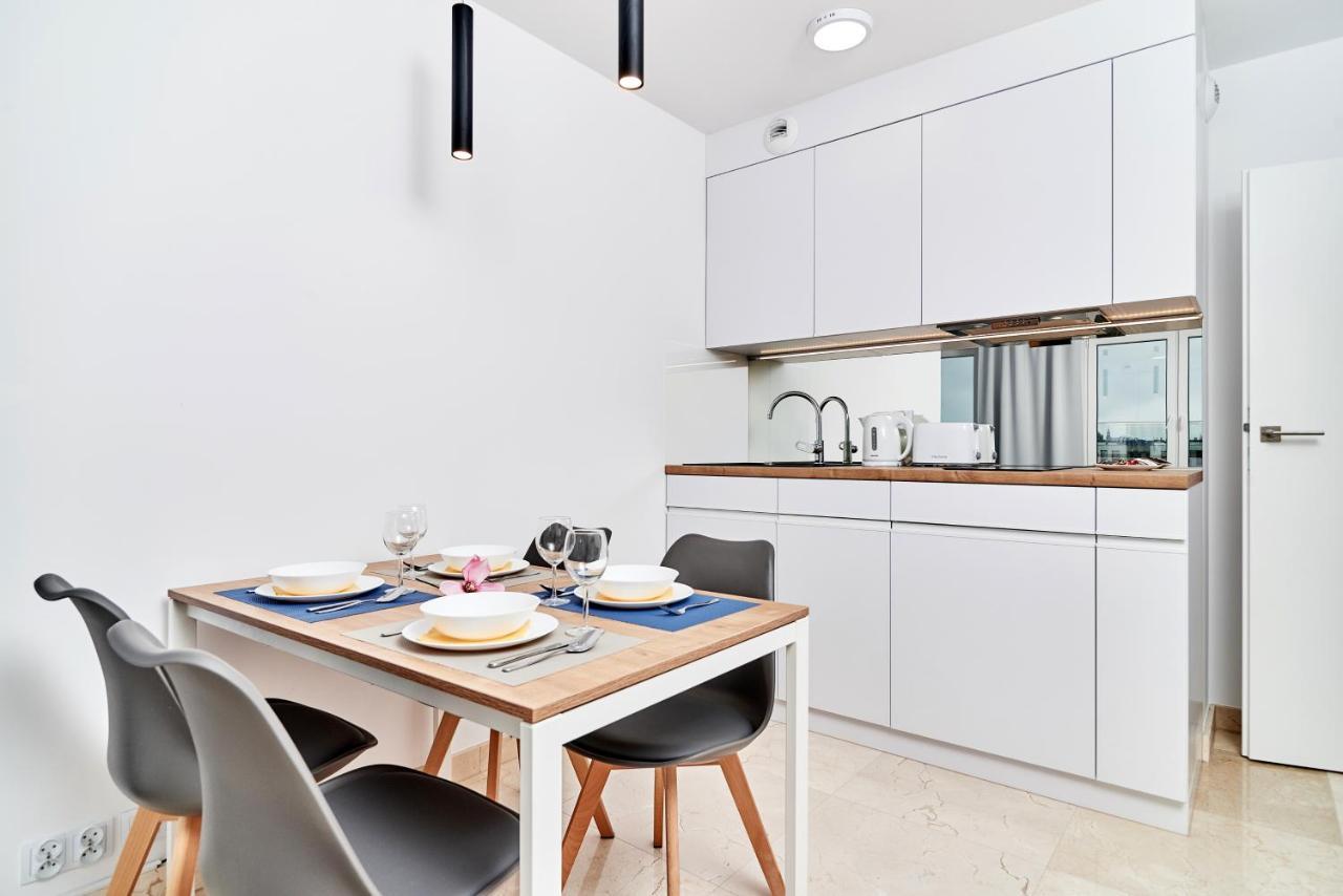 Apartments Wroclaw Pulaskiego By Noclegi Renters Luaran gambar
